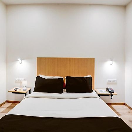 Super Townhouse Ulsoor Near Halasuru Metro Station Bangalore Exterior photo